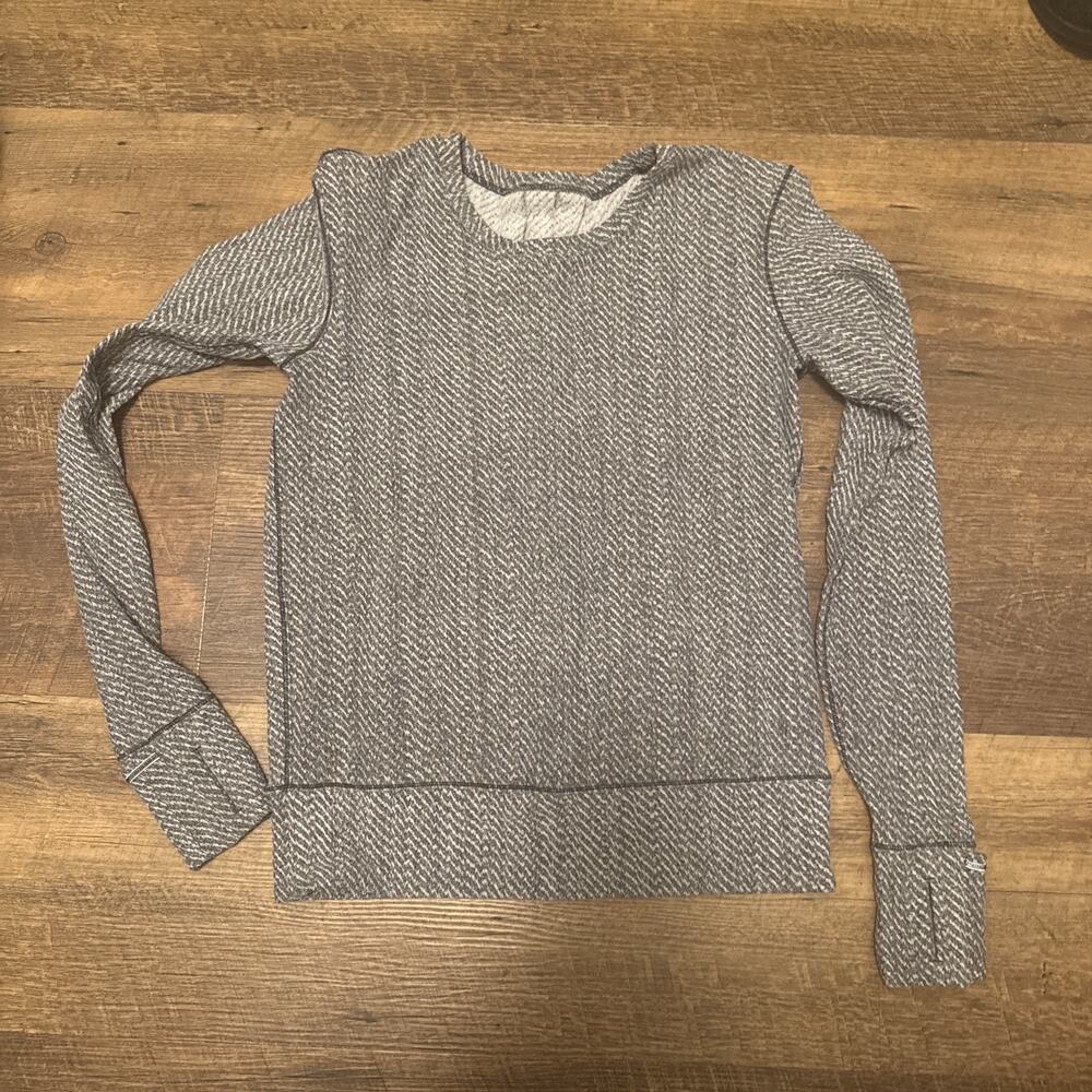 Lululemon Rush Hour Black Long Sleeve Hazy Heather Gray Shirt Thumb Hole Size 2